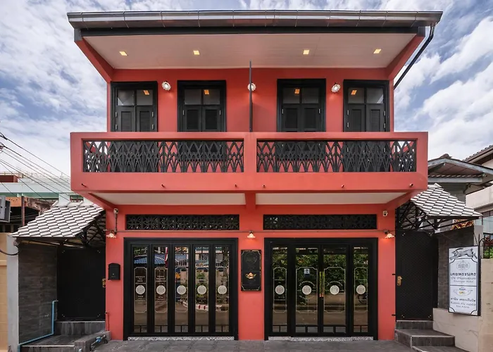 De Phanakron Boutique Hotel